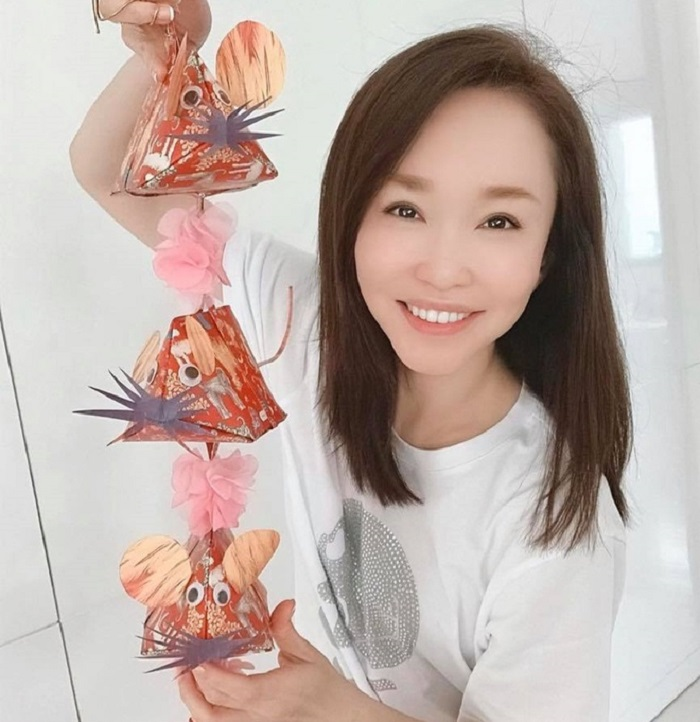 Sắc vóc trẻ trung tuổi 49 của 'Tiểu Long Nữ' Phạm Văn Phương - 7