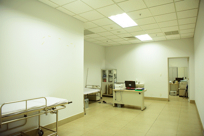 Kiểm tra thân nhiệt khách nhập cảnh sân bay, ngăn chặn dịch viêm phổi lạ từ Trung Quốc - 3