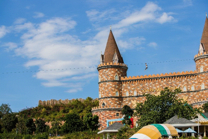 7 phong cách du xuân độc đáo chỉ có ở Vinpearl Nha Trang - 4