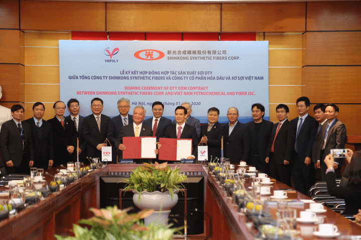 Lễ ký hợp đồng hợp tác sản xuất sợi DTY giữa VNPOLY và SSFC - 1