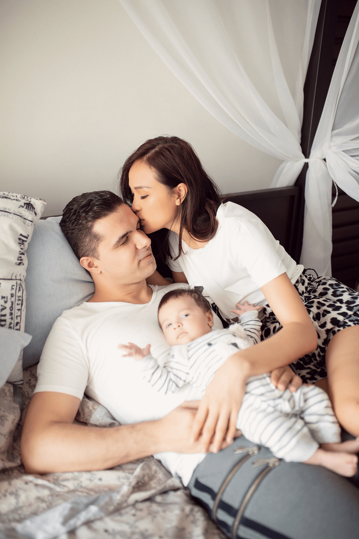 Hình ảnh hạnh phúc của vợ chồng Phương Mai bên con trai - 3