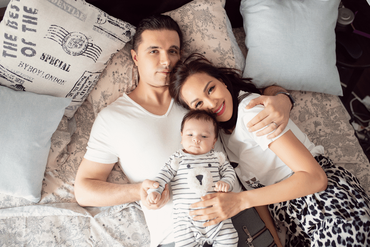 Hình ảnh hạnh phúc của vợ chồng Phương Mai bên con trai - 4