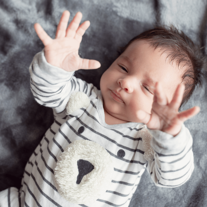 Hình ảnh hạnh phúc của vợ chồng Phương Mai bên con trai - 7