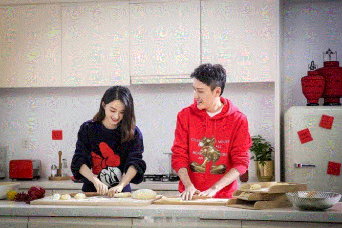 Triệu Lệ Dĩnh hạnh phúc bên Phùng Thiệu Phong - 1