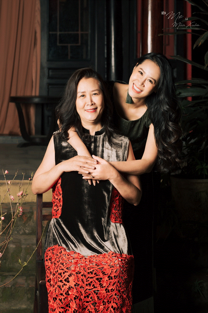 Hoa hậu Ngô Phương Lan hào hứng đón Tết đầu tiên bên con gái - 2