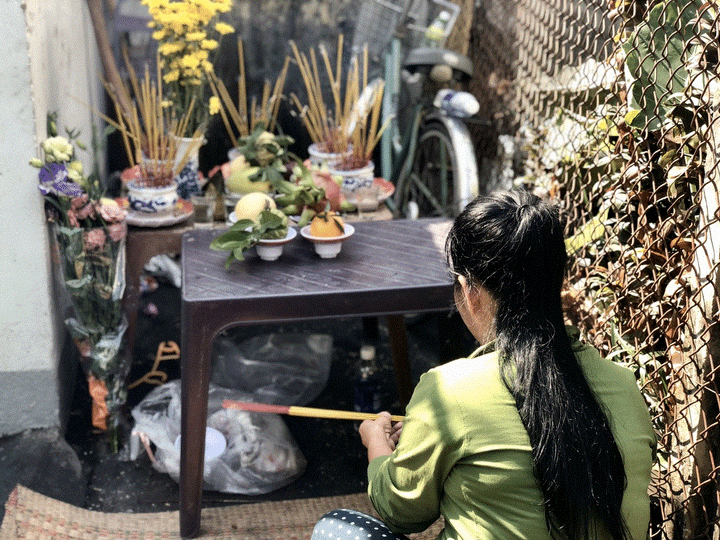 3 đứa trẻ mồ côi sau đêm hoả hoạn làm 5 người chết - 1