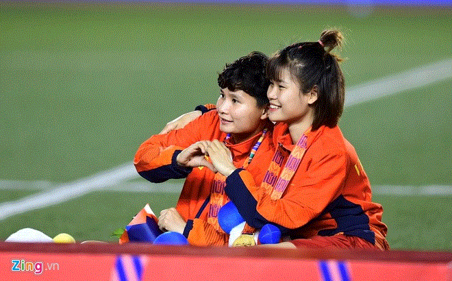 Nhà vô địch SEA Games 2019: 'Thanh xuân đã gửi trọn cho bóng đá' - 1