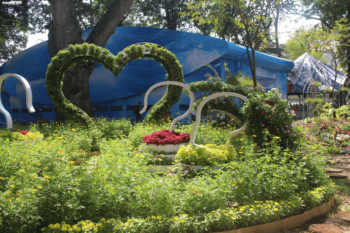 Ngắm đàn chuột đáng yêu trong Hội hoa xuân TP.HCM - 13