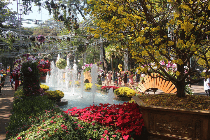 Ngắm đàn chuột đáng yêu trong Hội hoa xuân TP.HCM - 3