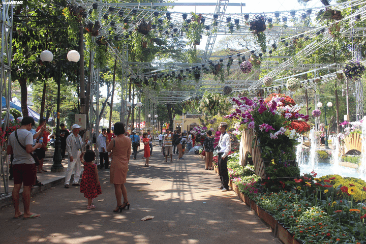 Ngắm đàn chuột đáng yêu trong Hội hoa xuân TP.HCM - 12