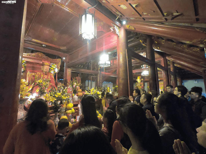 Người Hà Nội dập dìu đi xin chữ đầu Xuân - 8