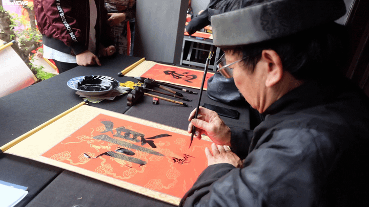 Người Hà Nội dập dìu đi xin chữ đầu Xuân - 4