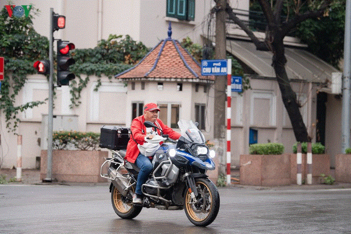 Những hình ảnh xấu xí trong sáng mùng 1 Tết - 8