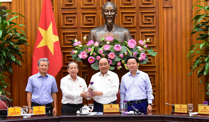 Từ phong trào 'Chủ nhật xanh' đến cái Tết 'sạch như Huế' khiến dân cố đô tự hào - 3