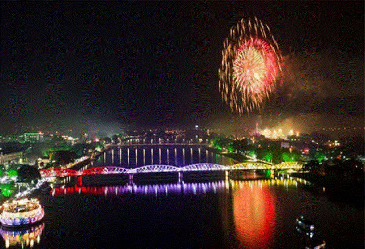 Từ phong trào 'Chủ nhật xanh' đến cái Tết 'sạch như Huế' khiến dân cố đô tự hào - 1