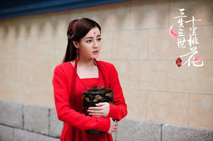 Từ 'Thập lý đào hoa' đến 'Chẩm thượng thư', hồ ly Địch Lệ Nhiệt Ba thay đổi ra sao? - 4