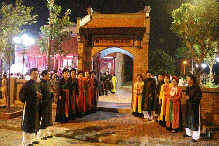 Xuân về trên làng Quan họ cổ Thị Cầu, Bắc Ninh - 3