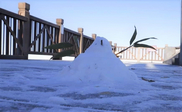 Băng giá phủ trắng 'nóc nhà Đông Dương' sáng mùng 3 Tết - 6