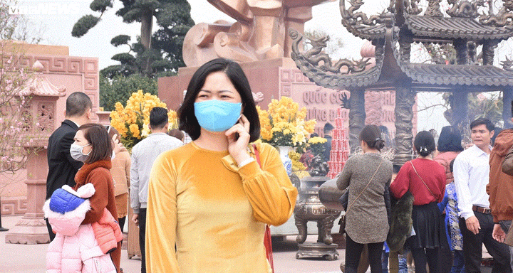 Khu di tích 'ba không' thu hút hàng nghìn du khách đến chiêm bái ngày đầu năm - 17