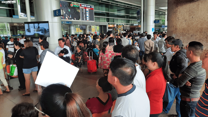 Quản lý chặt lao động Trung Quốc từ vùng dịch đến Việt Nam sau Tết - 1