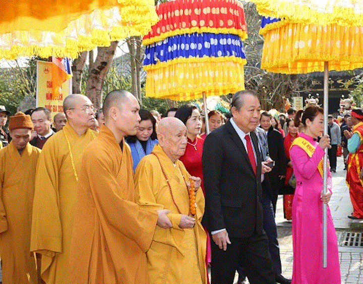 Phó Thủ tướng Thường trực đánh trống khai hội chùa Bái Đính 2020 - 2