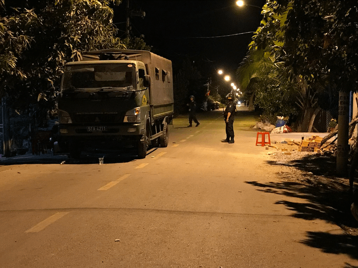 Quân đội hỗ trợ vây bắt nghi can bắn chết 5 người ở Củ Chi - 8