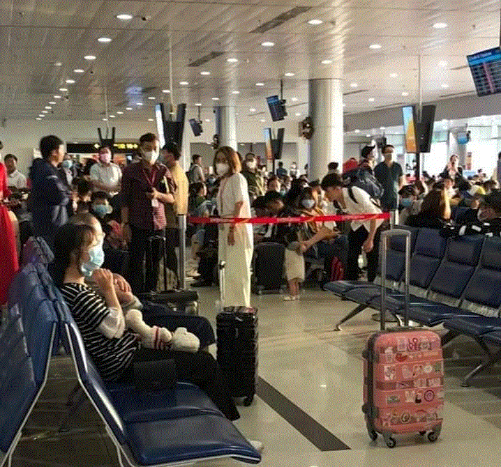 Ảnh hưởng bởi virus corona, người dân TP.HCM hạn chế đi du lịch - 1