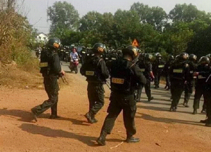 Nố súng bắn chết 4 người ở Củ Chi: Kẻ đi cùng nghi phạm đầu thú - 2