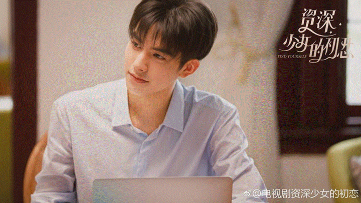 Tống Uy Long - mỹ nam 9X đời cuối đang gây sốt nhờ 'Trạm kế tiếp là hạnh phúc' - 3