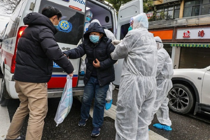 Đưa tin sai sự thật về virus corona, Cát Phượng, Ngô Thanh Vân, Đàm Vĩnh Hưng sẽ bị phạt thế nào? - 2