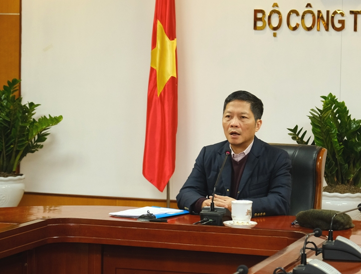 Bộ Công Thương tìm giải pháp ứng phó dài hạn dịch corona - 1