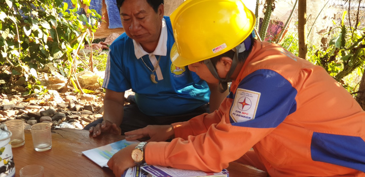 Gần 200 hộ dân xã Nậm Chua, Điện Biên đón điện trước thềm Tết Canh Tý 2020 - 3