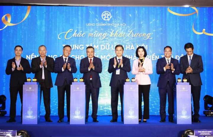 Di trú hơn 300 hệ thống ứng dụng hiện có của Hà Nội lên hạ tầng mới