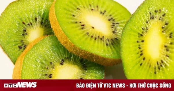 Tại sao khi ăn quả kiwi bạn nên ăn cả vỏ?