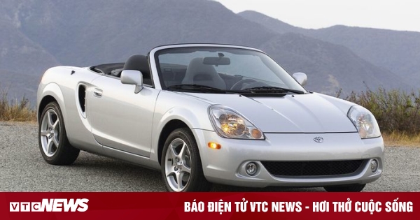 Vì sao Toyota MR2 Spyder là chiếc xe nguy hiểm nhất thế giới?