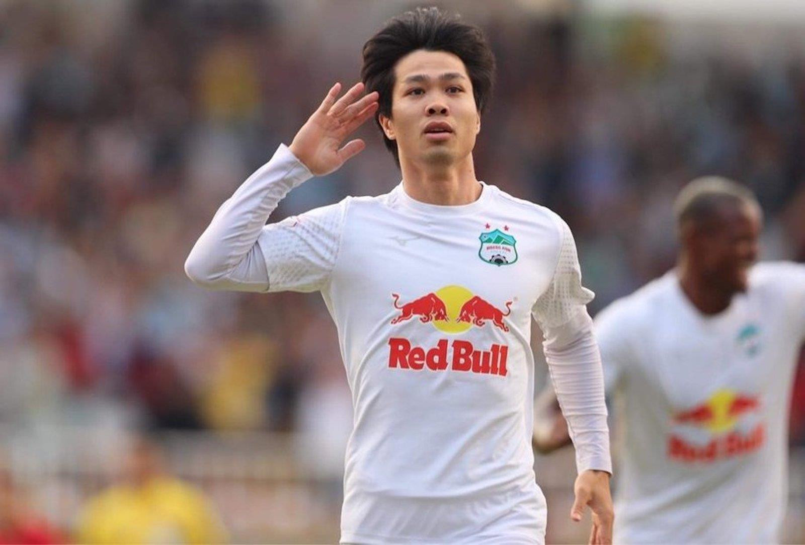 HAGL lần đầu thừa nhận có hợp đồng 'trói' Công Phượng, Xuân Trường đến 28 tuổi