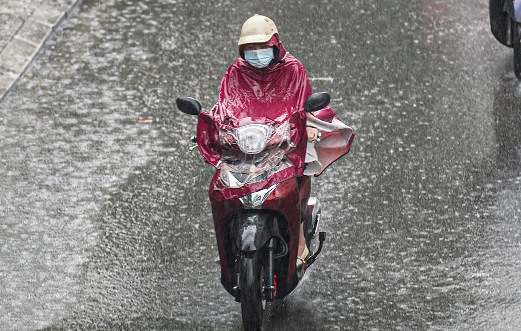 Dự báo thời tiết ngày 29/3: Bắc Bộ giảm nhiệt, đề phòng dông lốc và mưa đá