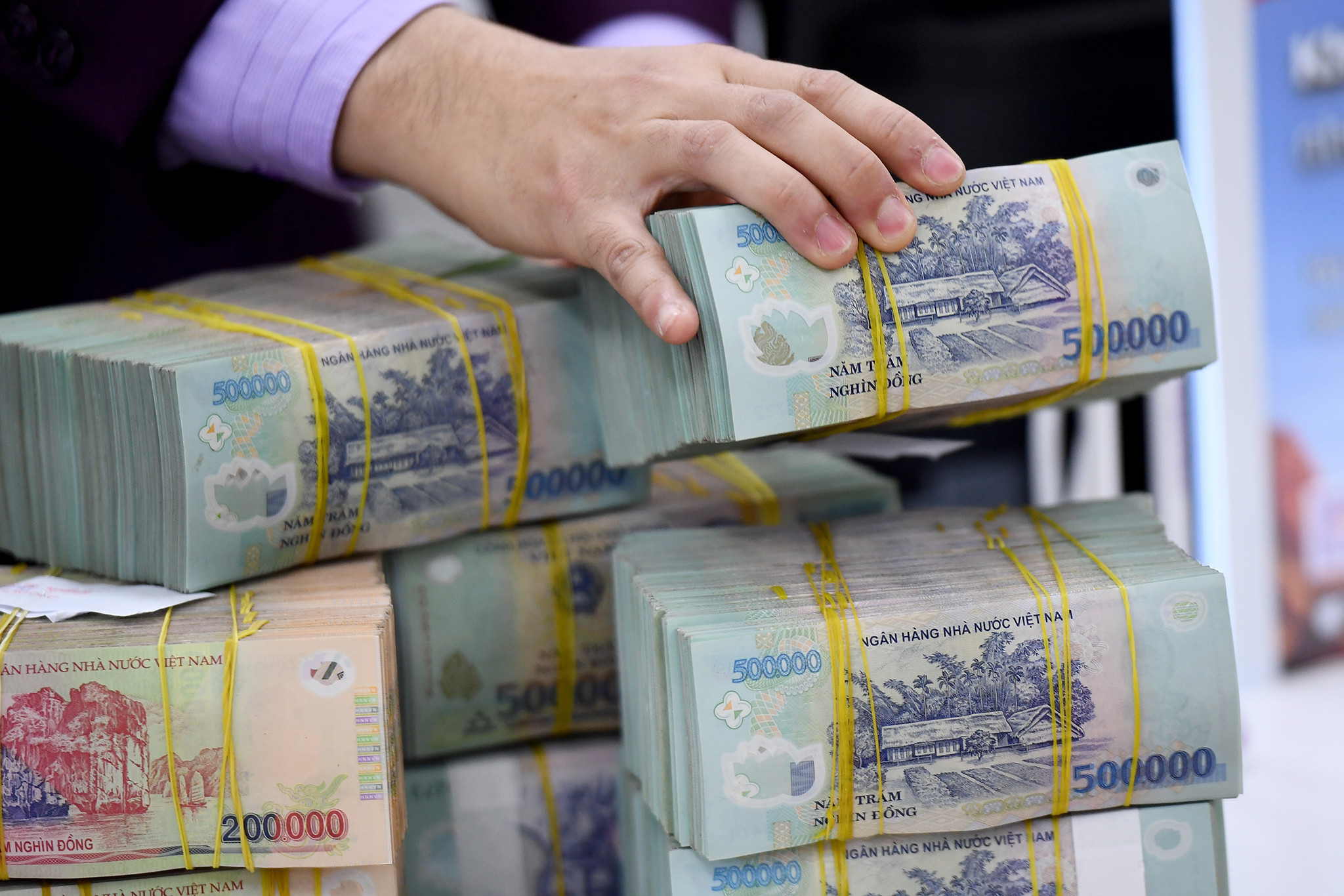 Bảng lương cán bộ, công chức từ 1/7: Cao nhất 23,4 triệu đồng