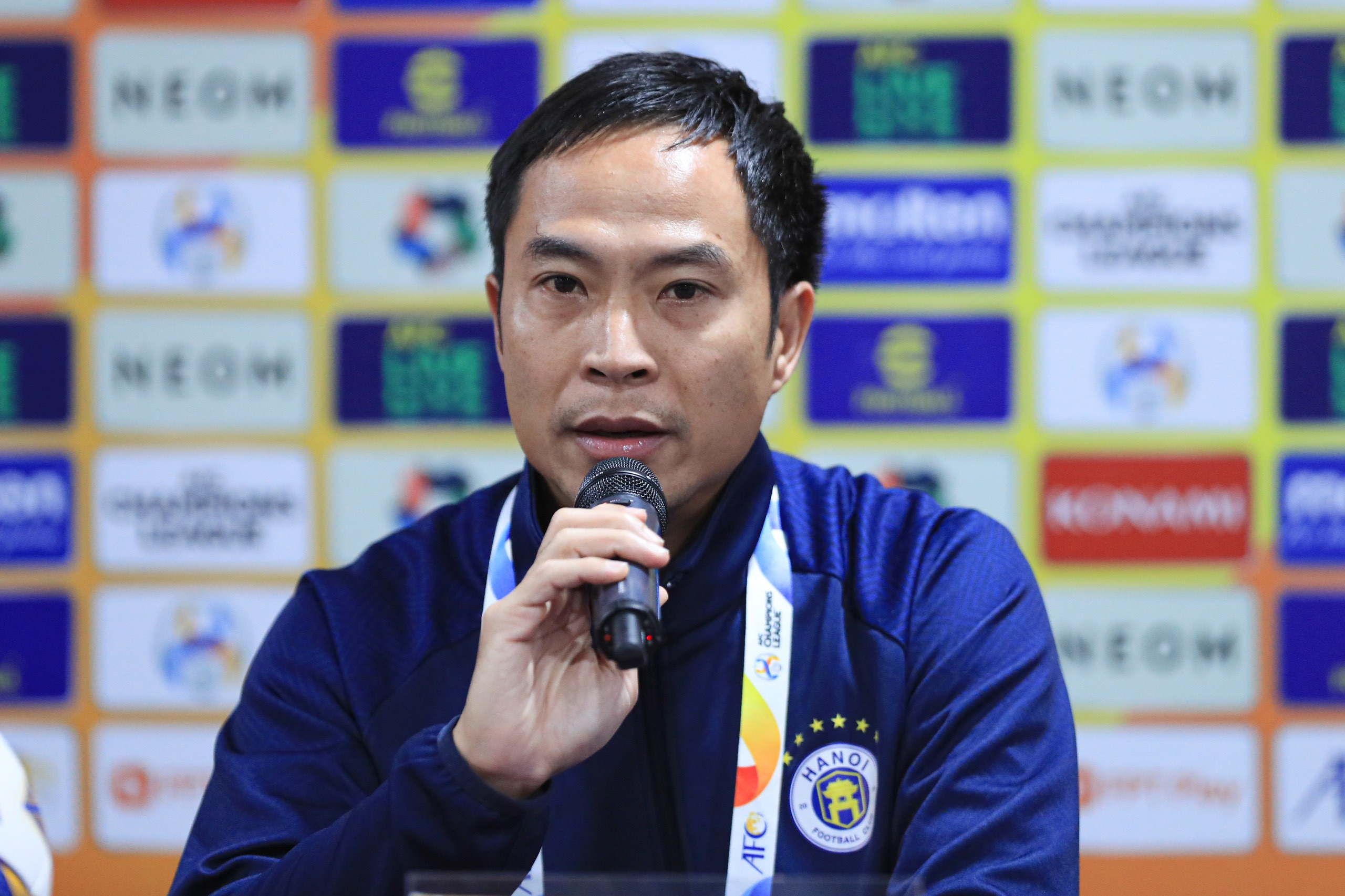 Ông Lê Đức Tuấn làm HLV trưởng Hà Nội FC