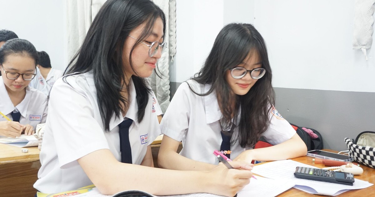 Đề minh hoạ môn Địa lý thi tốt nghiệp THPT năm 2025