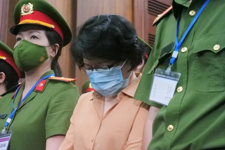 Xử vụ Vạn Thịnh Phát: Cựu Cục trưởng Đỗ Thị Nhàn nói 'xấu hổ vì nhận 5,2 triệu USD'