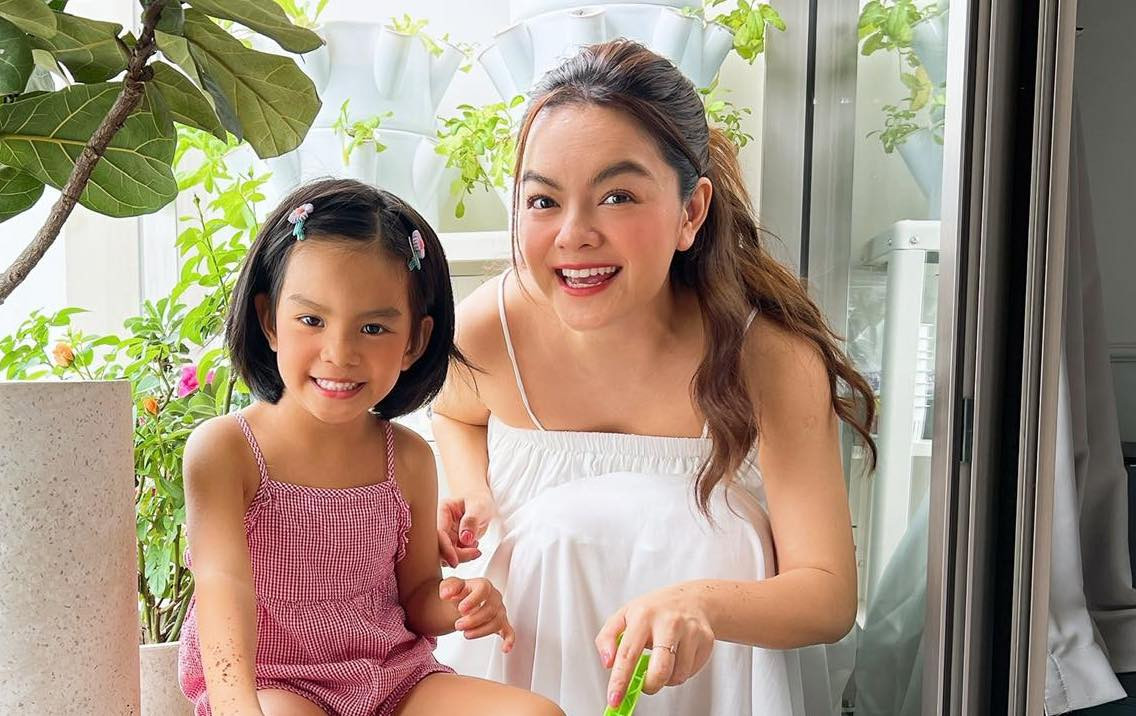Con gái Phạm Quỳnh Anh và Quang Huy: 7 tuổi học vượt lớp, là 'bản sao' của mẹ