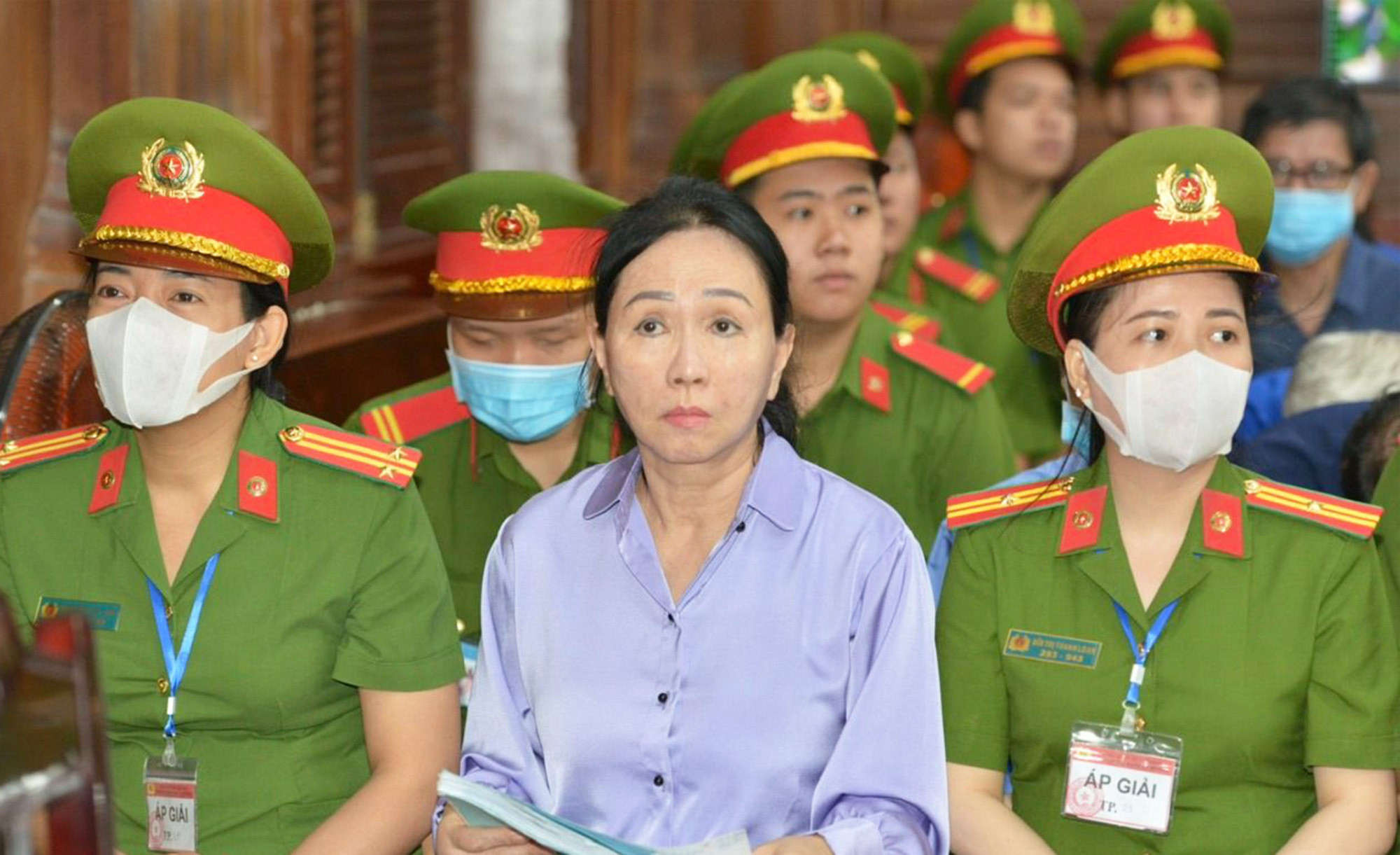 Trương Mỹ Lan đòi SCB trả tiền thuê nhà để khắc phục hậu quả