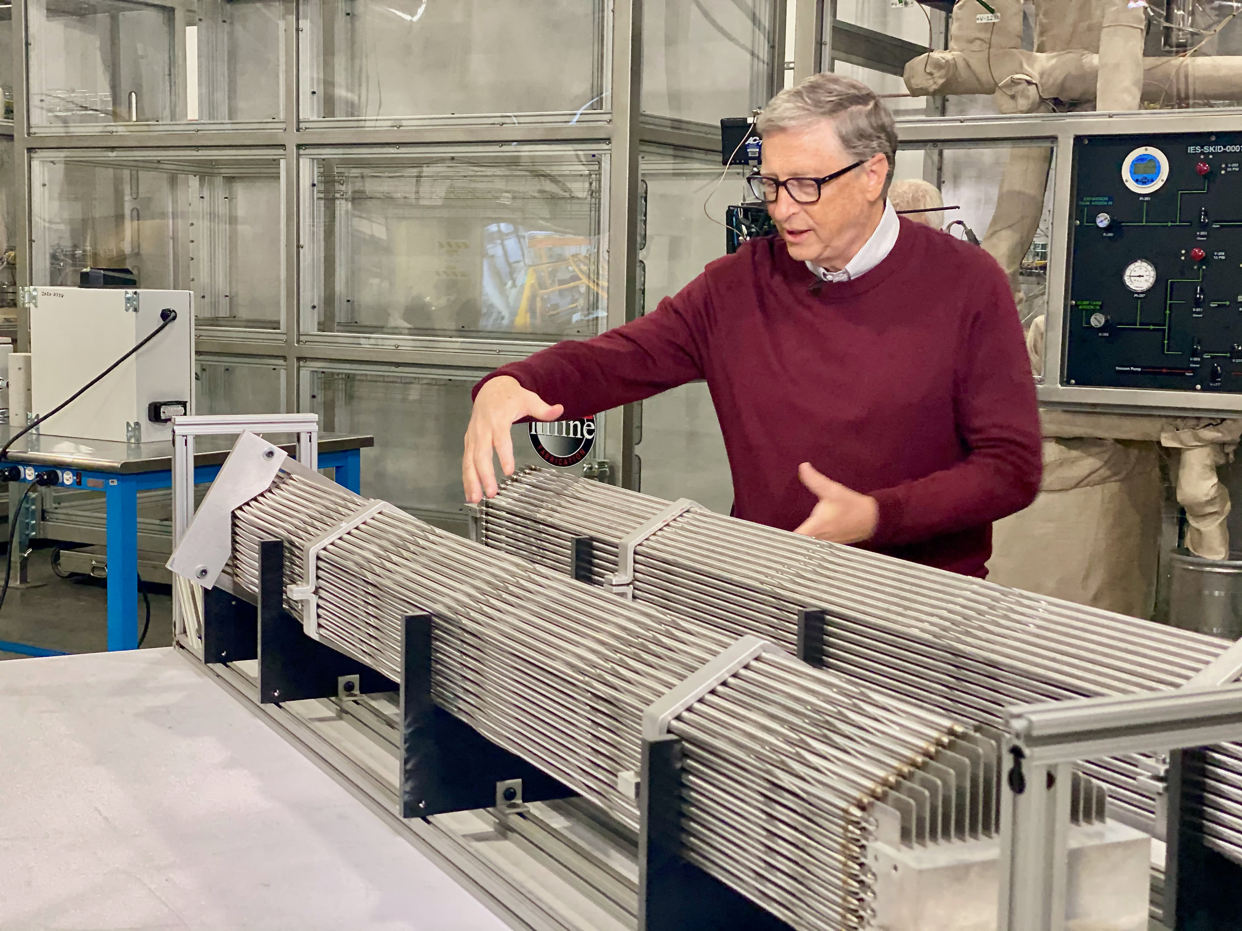 Tại sao lò phản ứng hạt nhân của tỷ phú Bill Gates không sánh được với Nga?