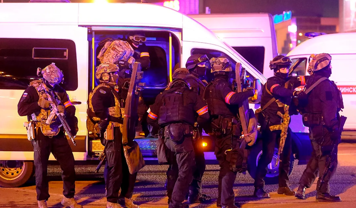 IS nói đứng sau vụ xả súng Moskva; Nga, Mỹ đề cập vai trò của Ukraine