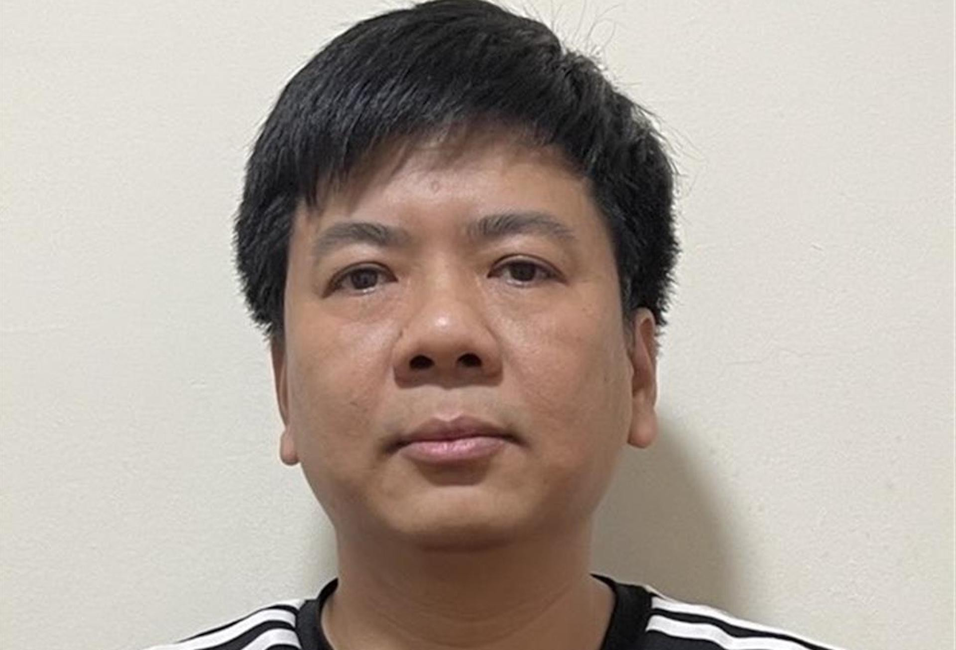 Bị khởi tố, Shark Thuỷ đối diện mức án nào?