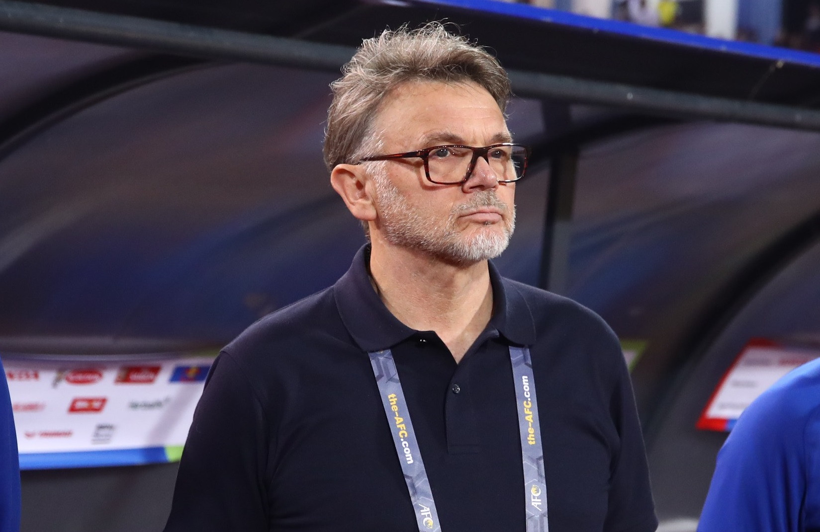 Tuyển Việt Nam thua bạc nhược Indonesia, VFF có sa thải HLV Troussier?