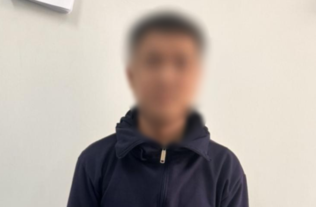 Xử phạt nam thanh niên bám theo công an để chỉ chốt cho tài xế 