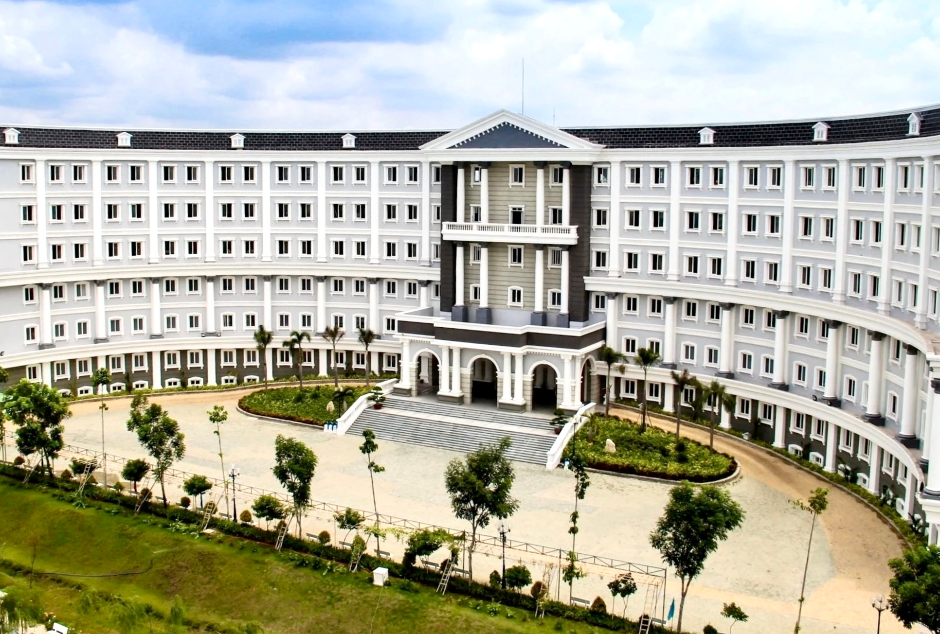 Trường quốc tế AISVN sẽ bị đình chỉ hoạt động nếu không xử lý được các vướng mắc