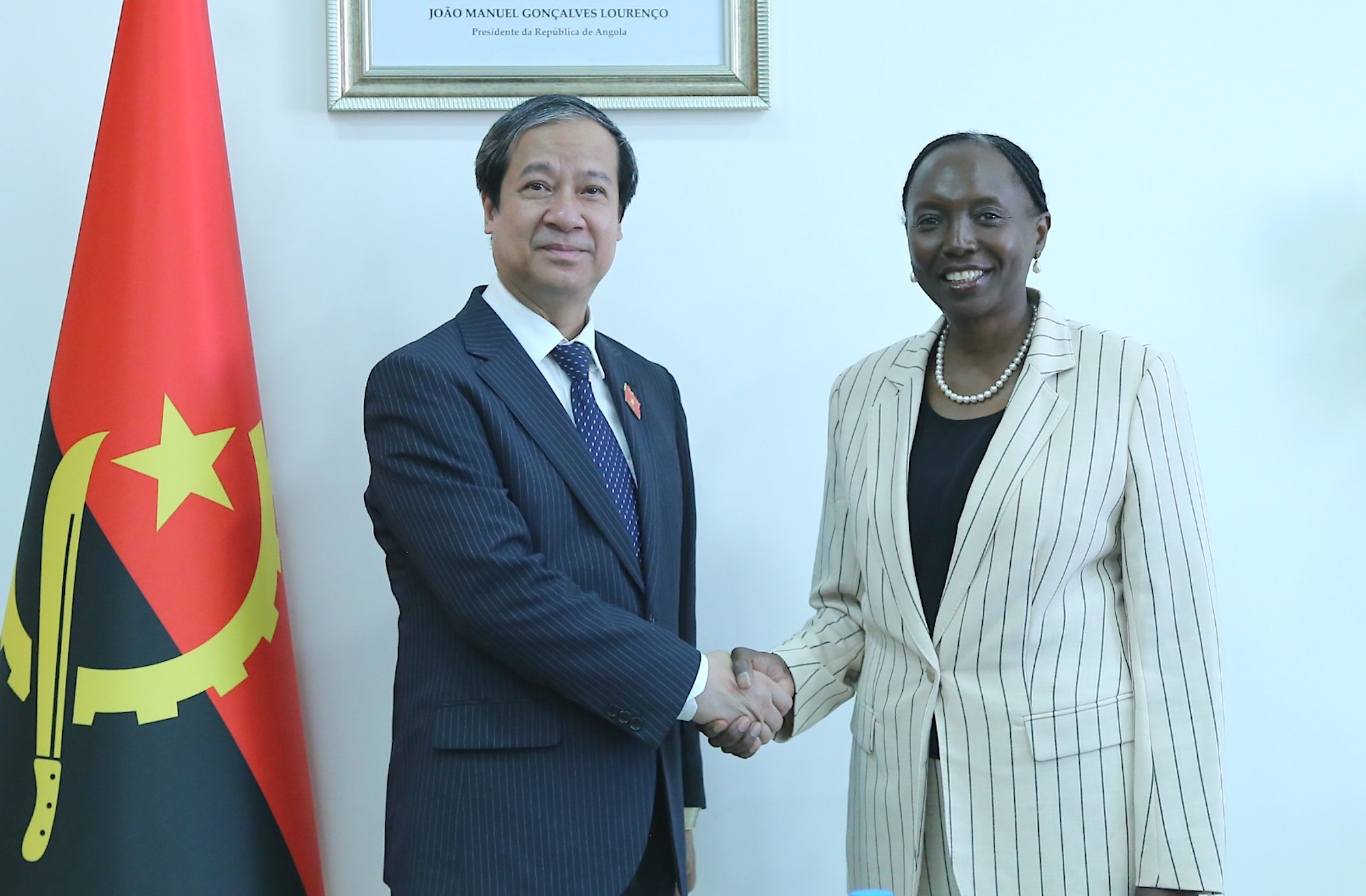 Tăng cường hợp tác giáo dục Việt Nam - Angola
